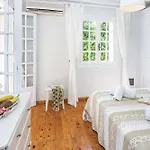 Avgusta Villa